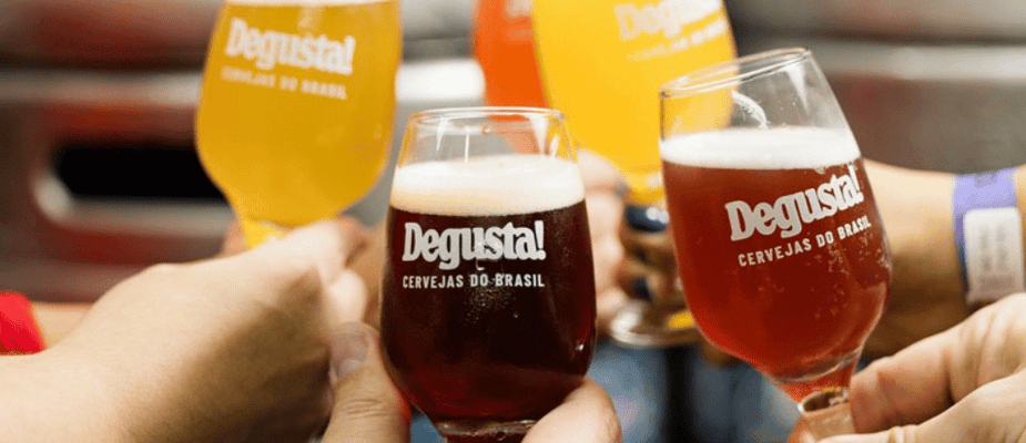 Degusta Beer Day movimenta Blumenau com cerveja artesanal, gastronomia e cultura na Prainha. Degusta Beer Day movimenta Blumenau com cerveja artesanal, gastronomia e cultura na Prainha.